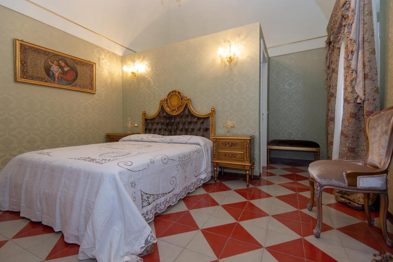 Palazzo Tilli Casoli  Exterior foto